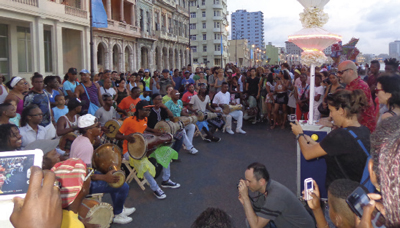 La 12 Bienal de La Habana rompió los récords de hospedaje de turistas y galeristas norteamericanos.